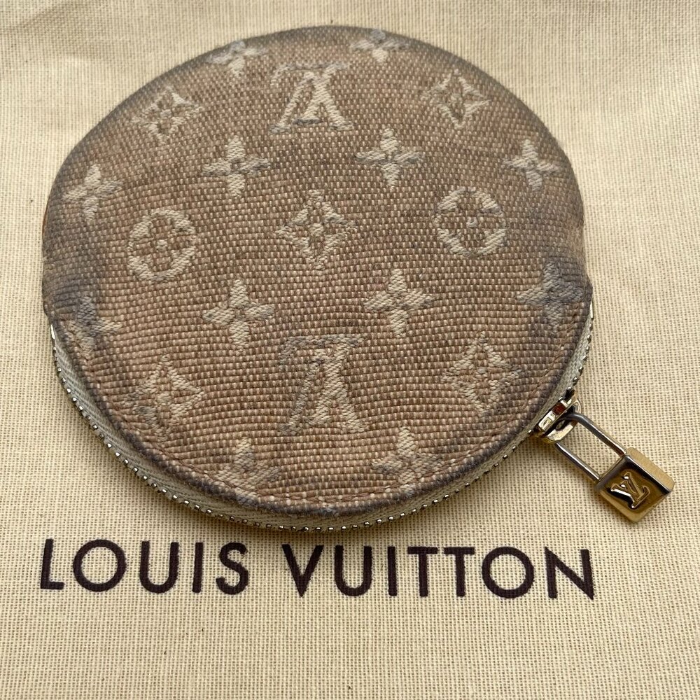 Louis Vuitton Canvas Monogram Vinage Round Coin Purse - Picture 1 of 9